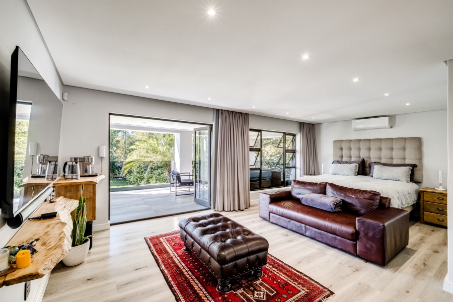 5 Bedroom Property for Sale in Valmary Park Western Cape